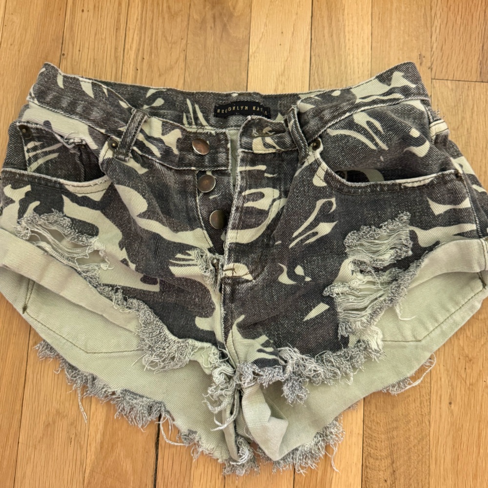 Camo jean shorts
